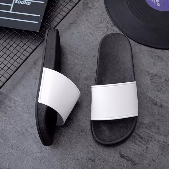 Leichte, benutzerdefinierte Slide-Sandalen-Hausschuhe für Herren, PVC-PU-EVA-Schuhe